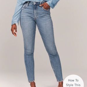 Abercrombie curve love skinny jeans size 24